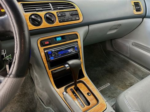 Used 1996 Honda Accord EX image 24