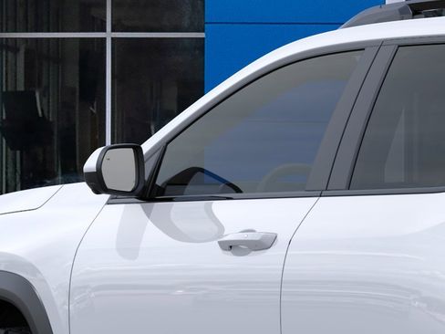 New 2026 Chevrolet Equinox ACTIV FWD image 12