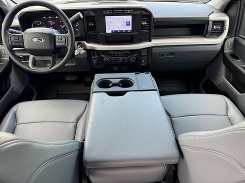 Used 2024 Ford F250 XL w/ XL Chrome Package AWD/4WD image 11