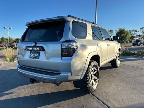 Used 2023 Toyota 4Runner TRD Off-Road Premium w/ Moonroof Package AWD/4WD image 8