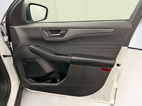 Used 2024 Ford Escape Active w/ Tech Pack #1 image 34