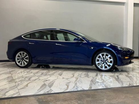Used 2020 Tesla Model 3 RWD image 5