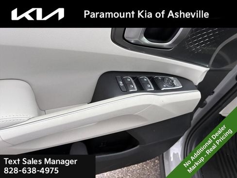 New 2026 Kia Sorento S AWD/4WD image 24