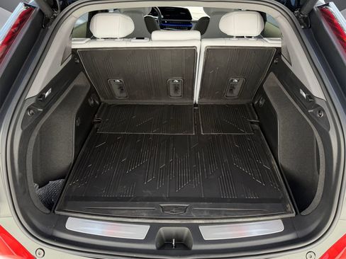 New 2026 Cadillac Optiq Sport 1 w/ LPO, Floor Liner Package AWD/4WD image 23