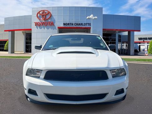 Used 2012 Ford Mustang Premium RWD image 2