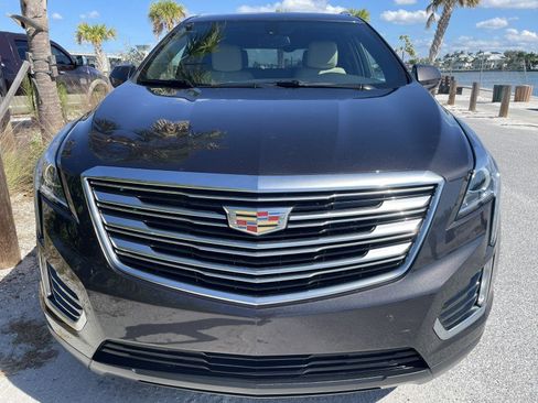 Used 2019 Cadillac XT5 FWD image 4
