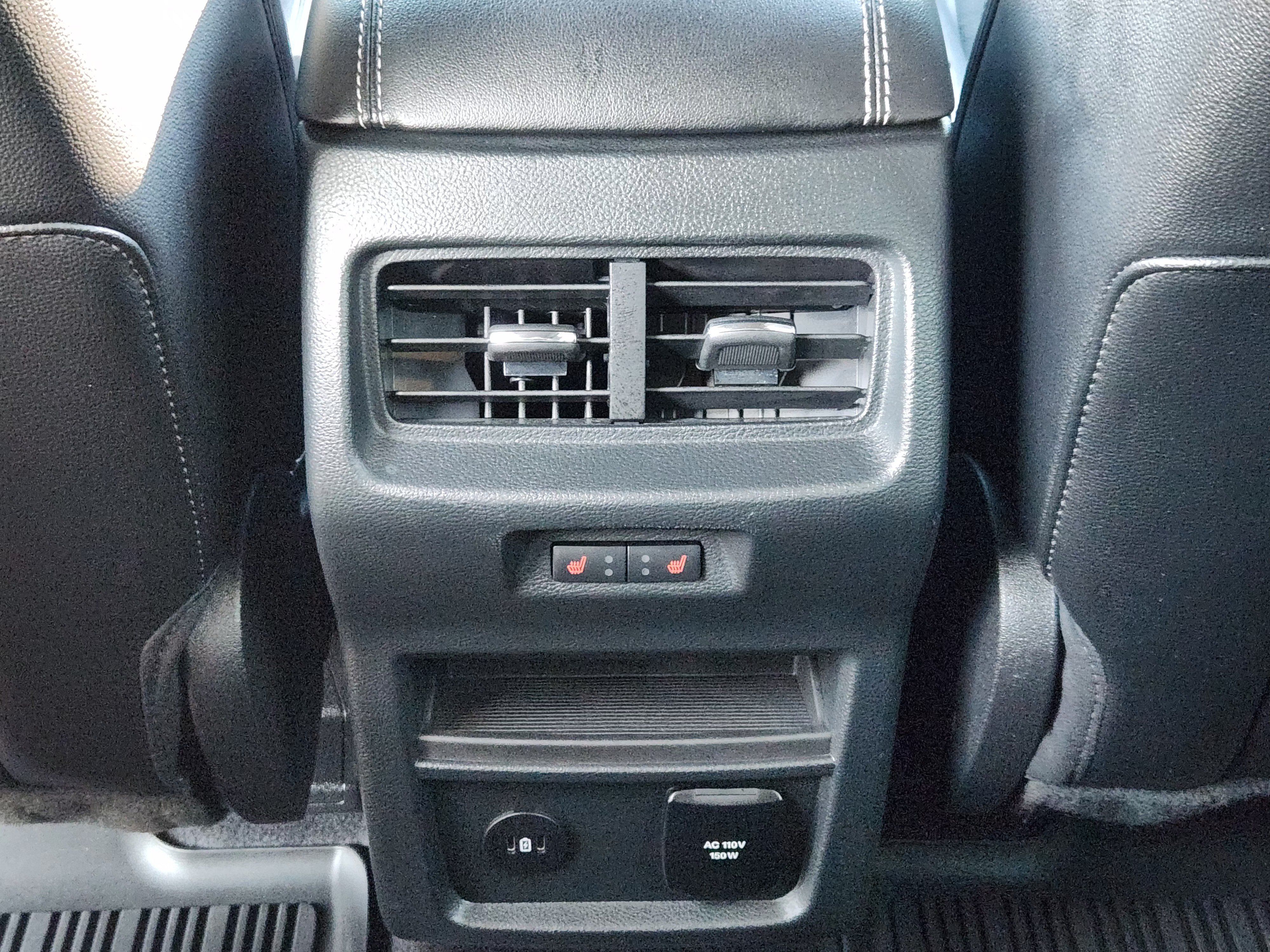 Certified 2024 Ford Edge ST w/ Equipment Group 401A AWD/4WD image 31