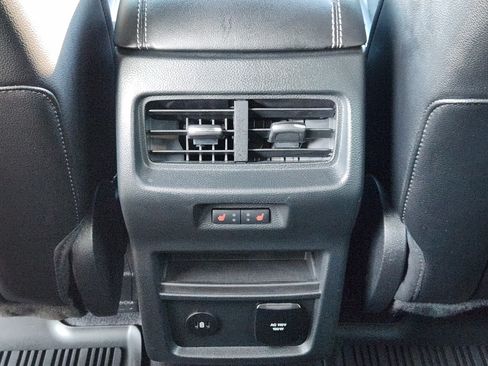 Used 2024 Ford Edge ST w/ Equipment Group 401A AWD/4WD image 31