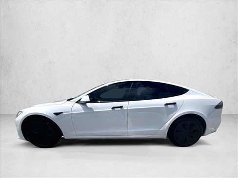 Used 2022 Tesla Model S AWD/4WD image 6