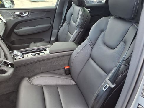 New 2026 Volvo XC60 T8 Ultra w/ Protection Package Premier AWD/4WD image 4
