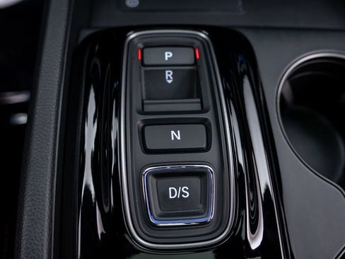 Certified 2025 Honda Pilot TrailSport image 26