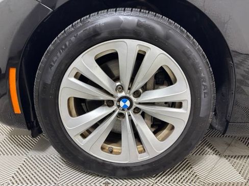 Used 2012 BMW 535i xDrive AWD/4WD image 24