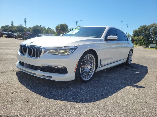 Used 2017 BMW ALPINA B7 xDrive AWD/4WD image 2