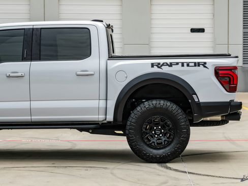 Used 2025 Ford F150 Raptor w/ Equipment Group 803A Raptor R AWD/4WD image 9