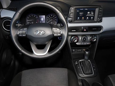 Used 2021 Hyundai Kona SEL FWD image 19