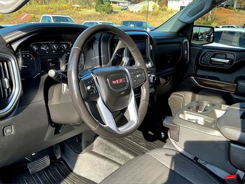 Used 2019 GMC Sierra 1500 SLE image 11