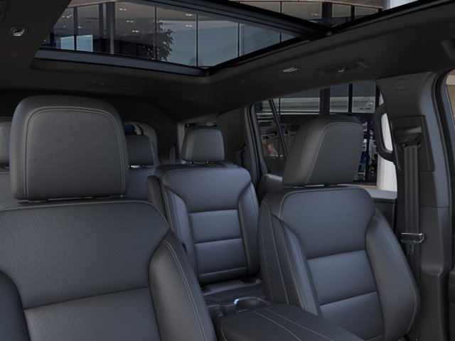 New 2026 Chevrolet Traverse LT w/ Sun and Wheel Package FWD image 24
