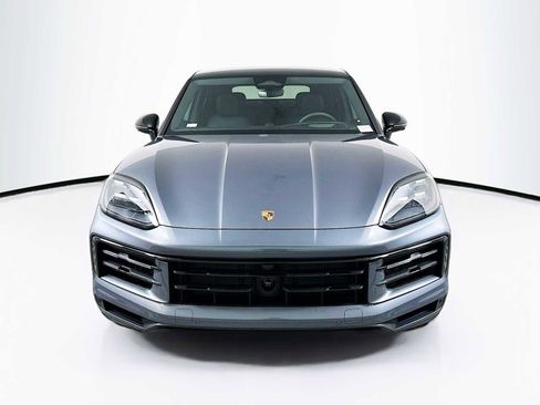 New 2026 Porsche Cayenne Coupe image 6