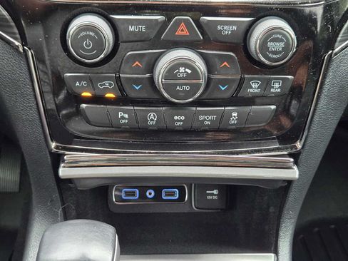 Used 2020 Jeep Grand Cherokee Limited X AWD/4WD image 21