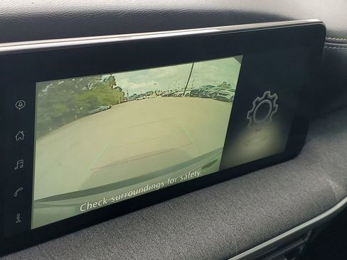 Used 2025 Nissan Kicks SV w/ SV Premium Package AWD/4WD image 28