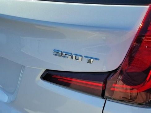 Certified 2021 Cadillac XT4 Premium Luxury w/ LPO, Radiant Package image 7