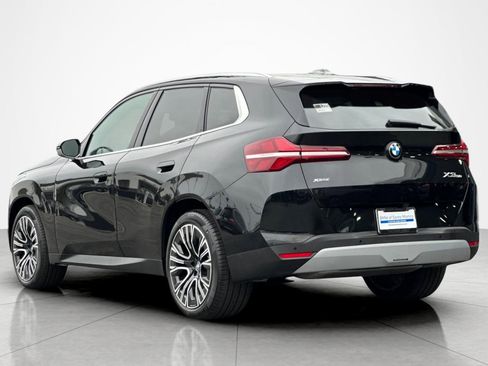 Used 2025 BMW X3 xDrive30i w/ M Sport Package AWD/4WD image 3
