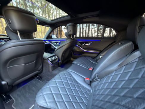 Certified 2024 Mercedes-Benz S 580 4MATIC Sedan image 15