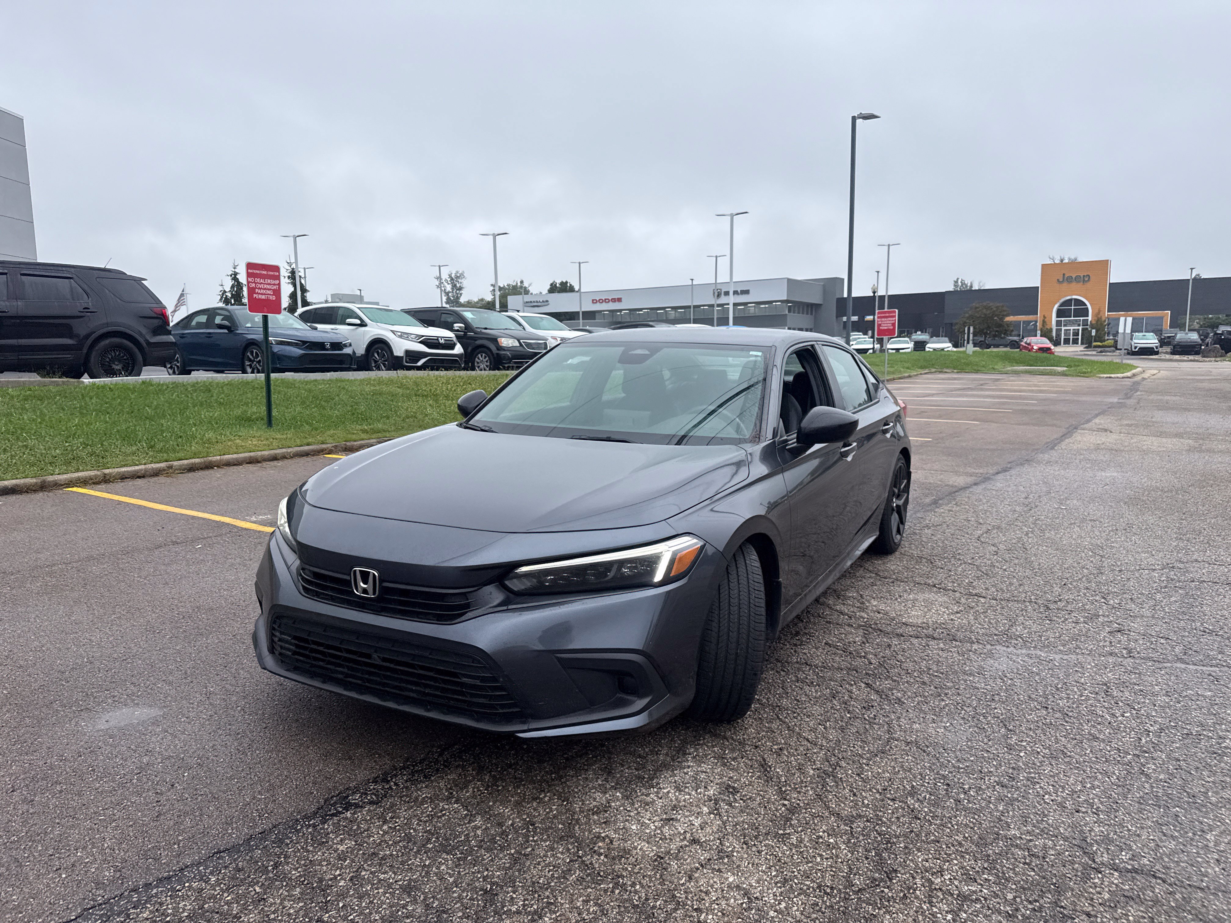 Used 2024 Honda Civic Sport image 18