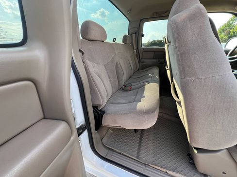 Used 2001 GMC Sierra 2500 4x4 Extended Cab w/ Convenience Plus Group image 43