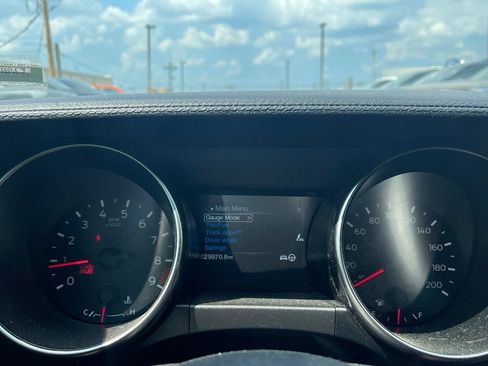 Used 2017 Ford Mustang Shelby GT350 w/ Convenience Package RWD image 24