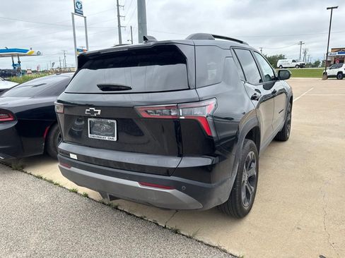 Used 2025 Chevrolet Equinox LT w/ Midnight Edition FWD image 6