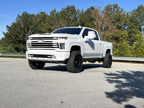 Used 2021 Chevrolet Silverado 3500 High Country w/ Z71 Off-Road Package image 14