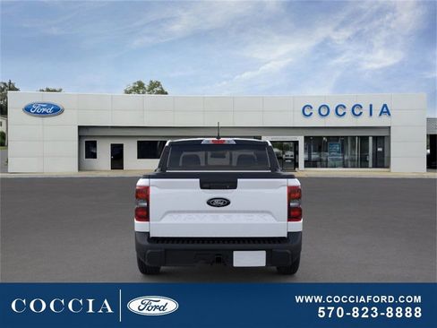 New 2025 Ford Maverick Lariat w/ Black Appearance Package image 5