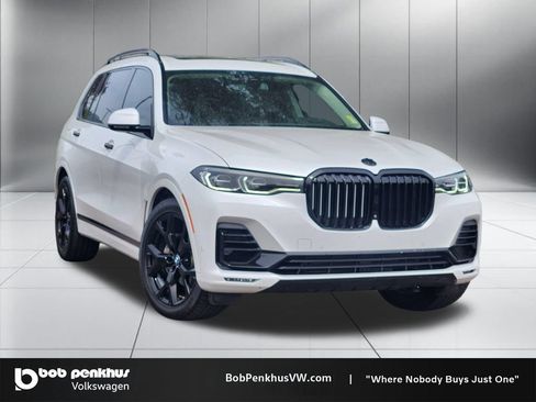 Used 2020 BMW X7 xDrive40i w/ Premium Package AWD/4WD image 1