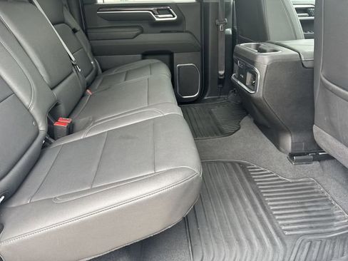 Certified 2025 Chevrolet Silverado 3500 LTZ w/ LTZ Convenience Package image 29