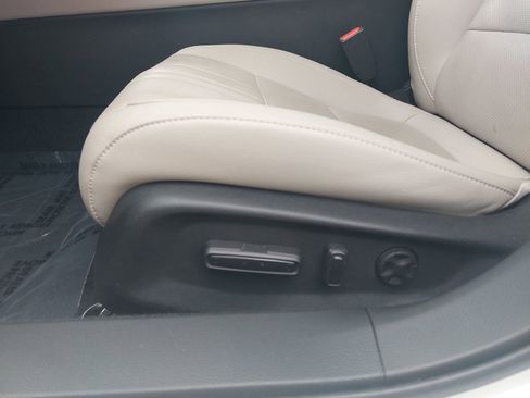 Used 2020 Honda Accord Touring image 29