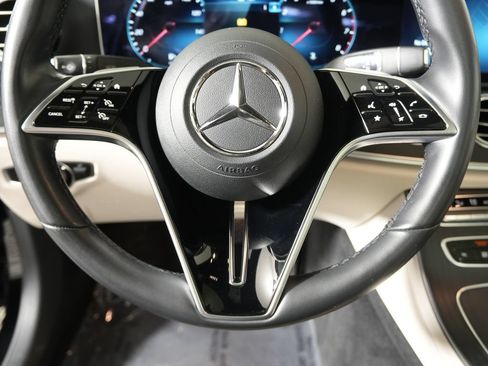 Used 2023 Mercedes-Benz E 350 4MATIC Sedan image 20