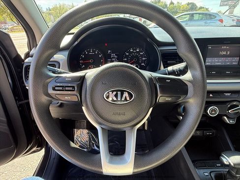 Used 2018 Kia Rio LX FWD image 22