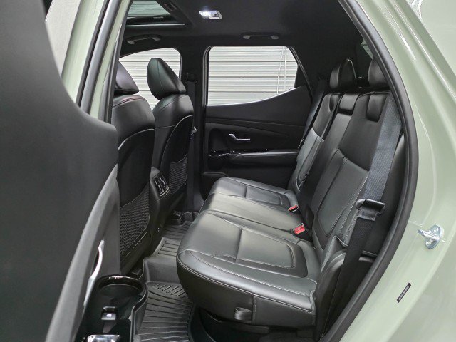 Used 2024 Hyundai Santa Cruz Limited AWD/4WD image 21