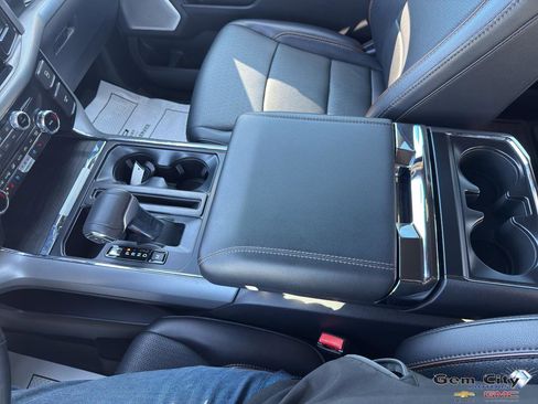 Used 2024 Ford F150 Lariat w/ Equipment Group 502A High image 24