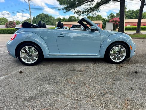 Used 2013 Volkswagen Beetle 2.5 FWD image 6