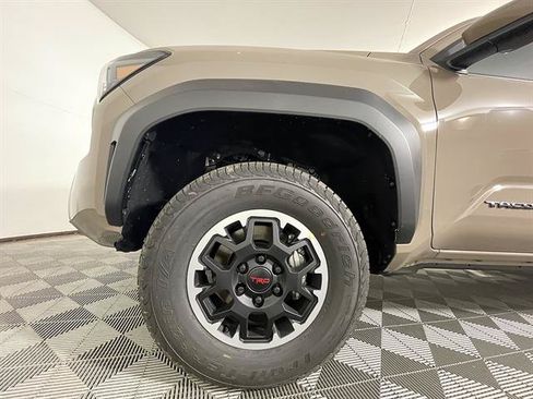 New 2026 Toyota Tacoma TRD Off-Road AWD/4WD image 23