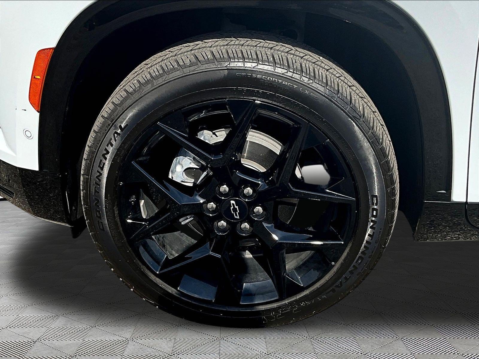 Used 2026 Chevrolet Traverse RS AWD/4WD image 35