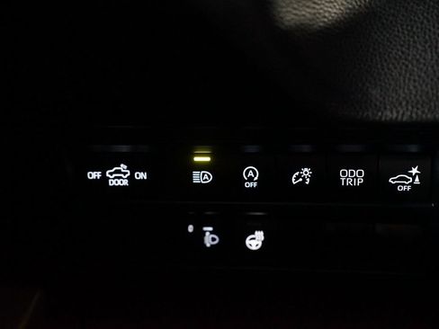 Certified 2025 Toyota Tundra SR5 w/ SR5 Premium Package RWD image 25