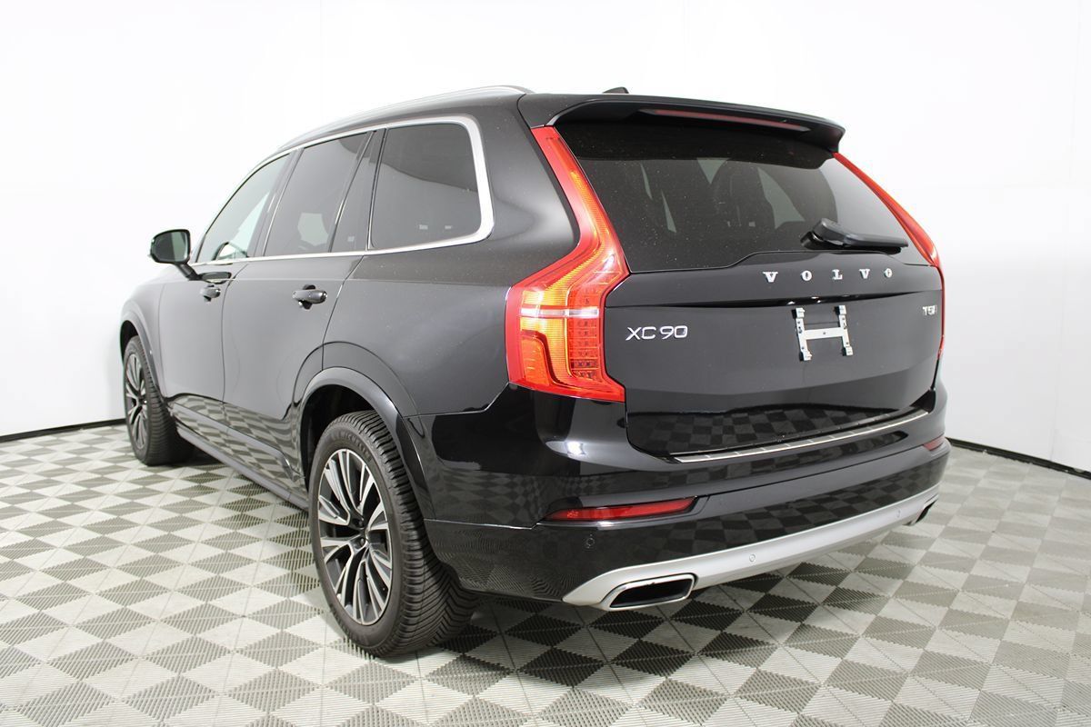 Used 2020 Volvo XC90 T5 Momentum w/ Protection Package AWD/4WD image 28