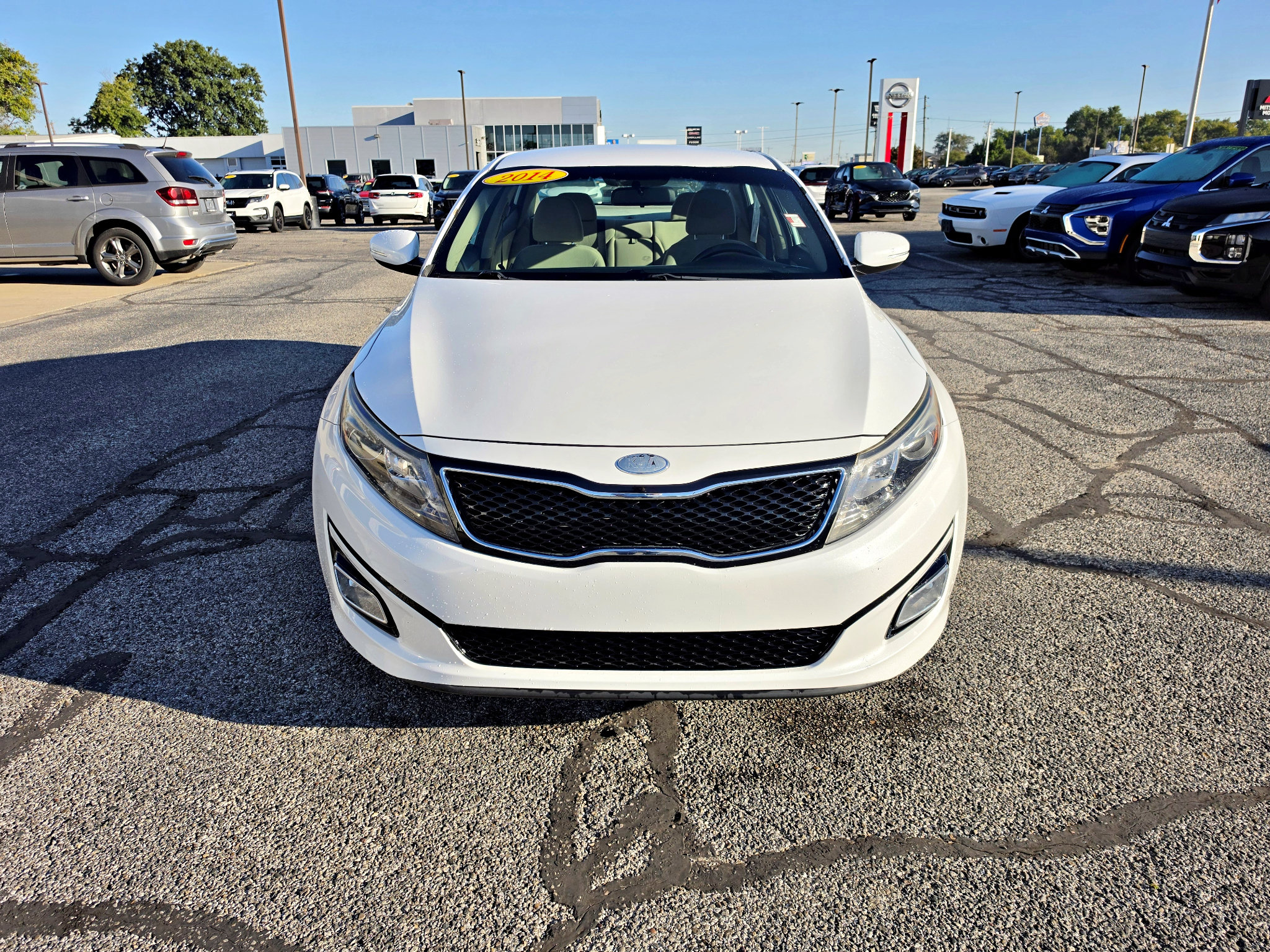 Used 2014 Kia Optima LX FWD image 2