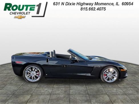 Used 2007 Chevrolet Corvette Convertible w/ Preferred Equipment Group RWD image 3