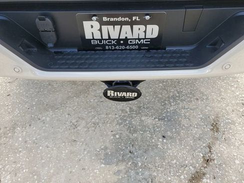 New 2026 GMC Canyon AT4 image 9