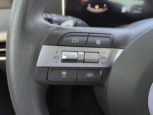 Used 2025 Hyundai Sonata SEL FWD image 22
