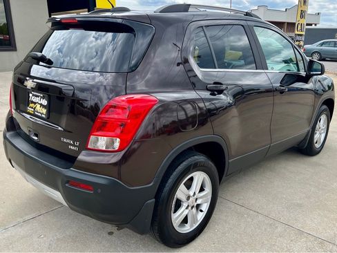 Used 2016 Chevrolet Trax LT w/ LT Convenience Package AWD/4WD image 7